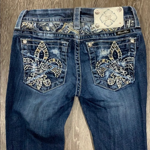 Miss Me Straight Leg Jeans Size 26 - Picture 3 of 4